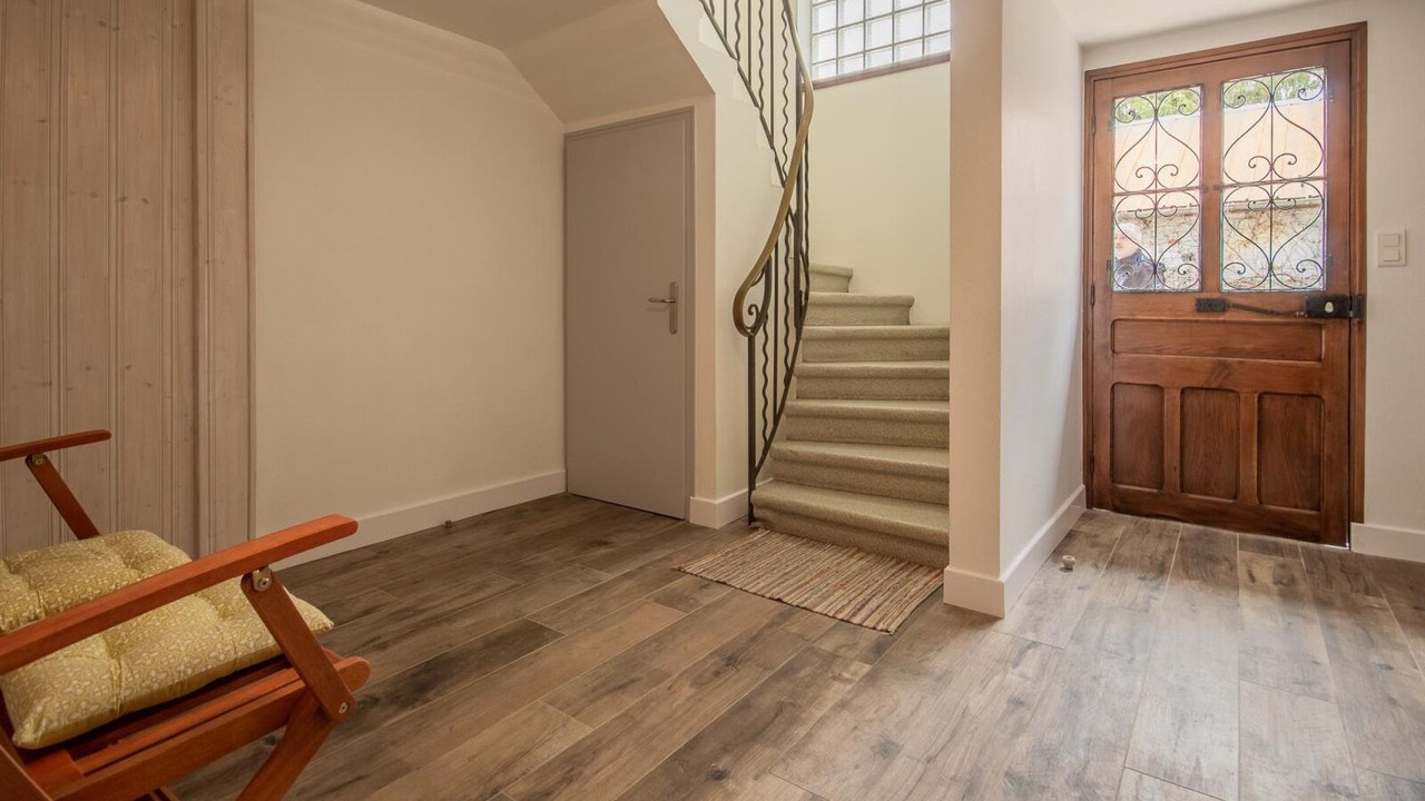 Photo of Others in Mercury