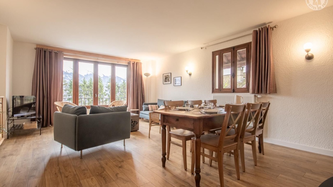 Photo of Others in Mercury