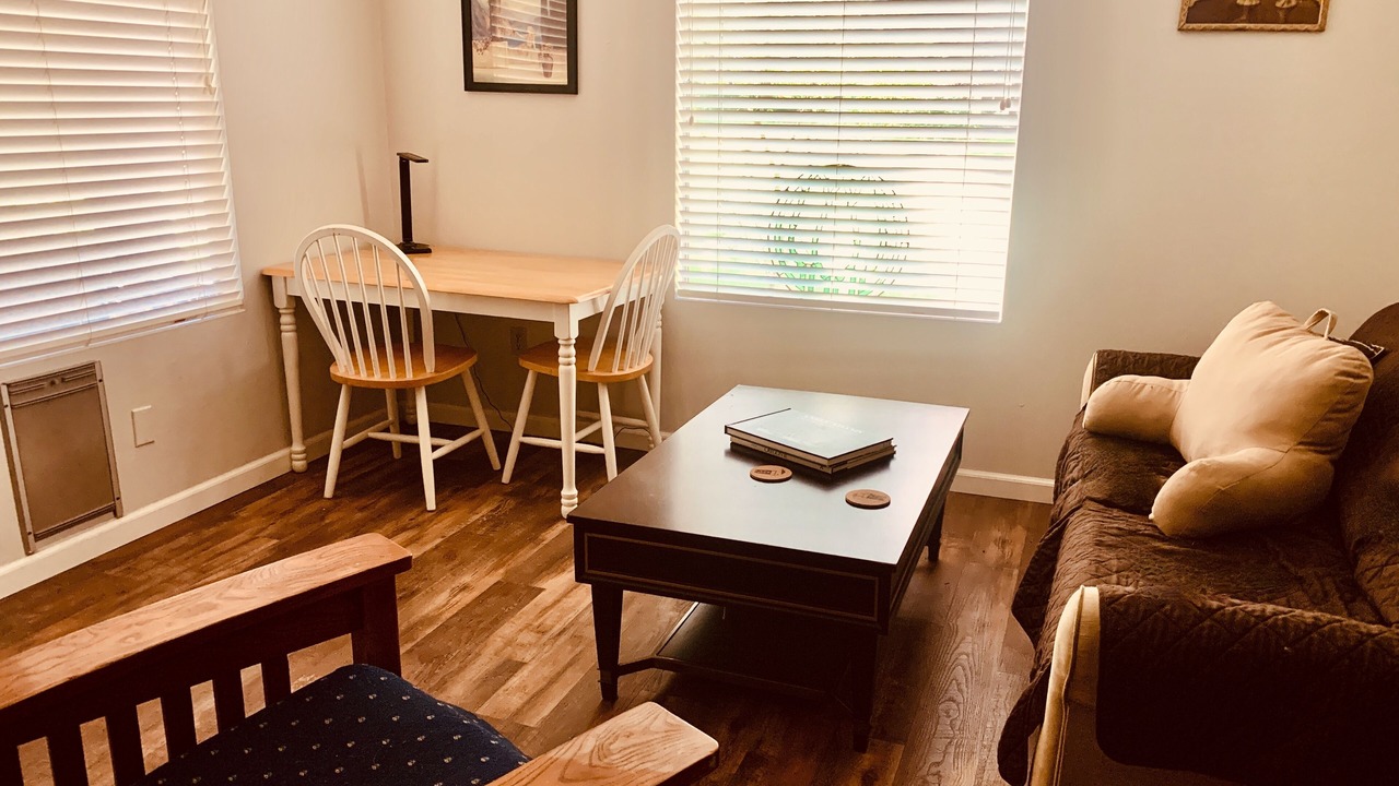 Photo of Livingroom in Old Farm District