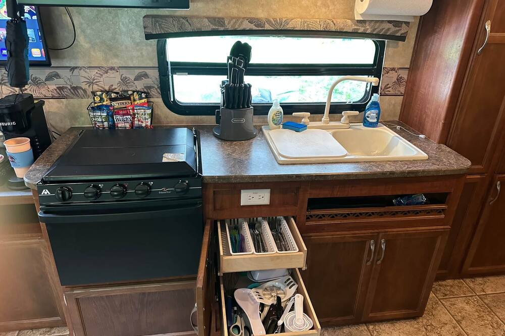 Photo of Others in Hawley