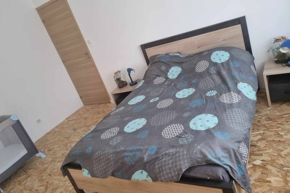 Photo of Bedroom in Port