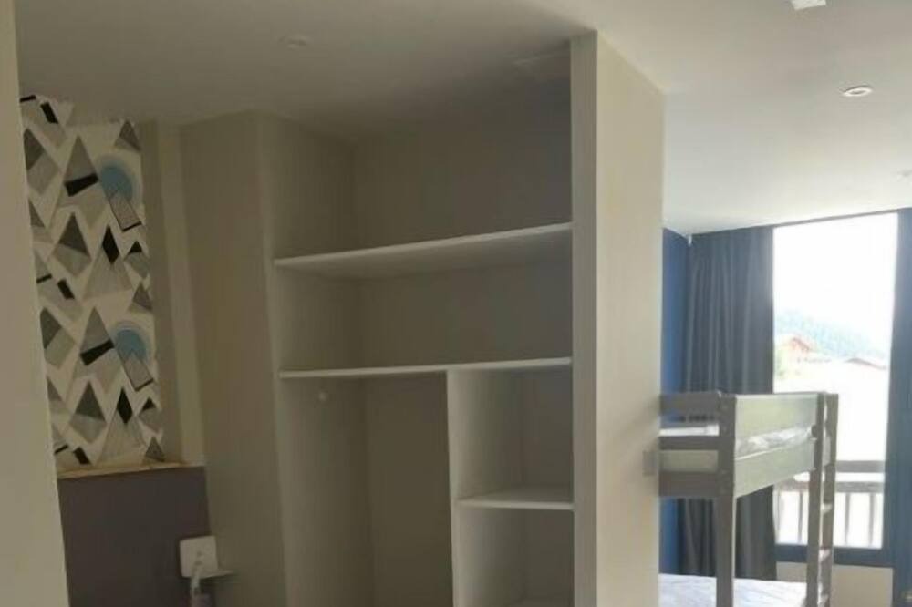 Photo of Bedroom in Albiez-le-Vieux