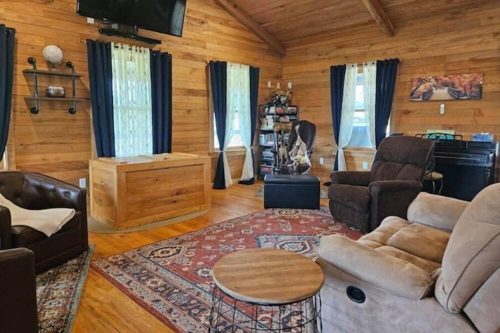 Photo of Livingroom in Madison