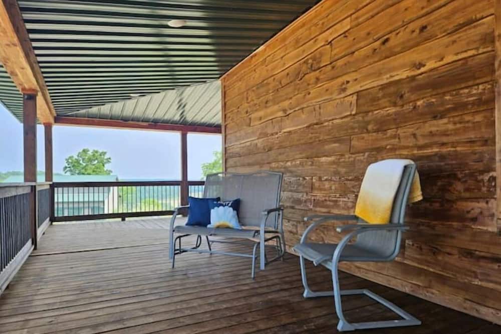 Photo of Patio Balcony in Madison