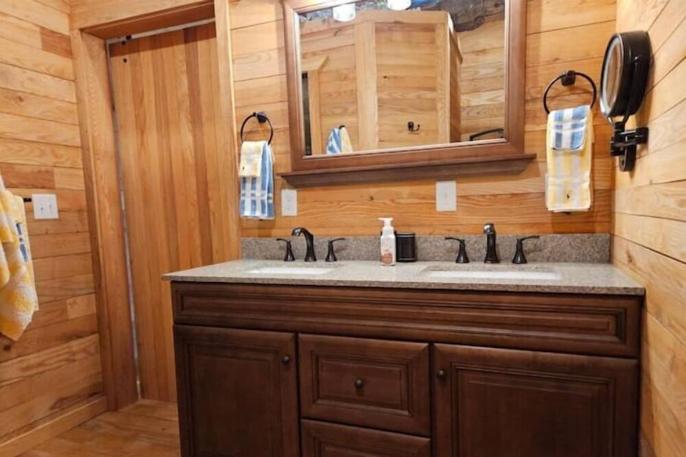 Photo of Bathroom in Madison