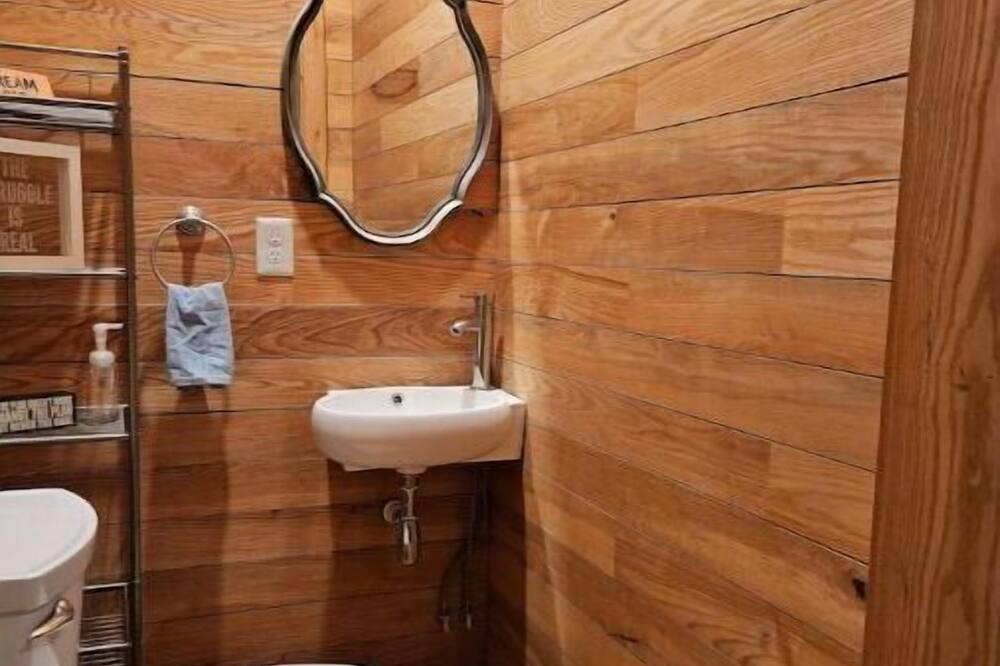 Photo of Bathroom in Madison