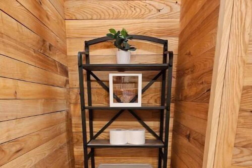 Photo of Bathroom in Madison