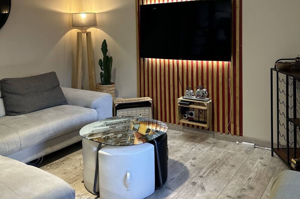 Photo of Livingroom in Courcon