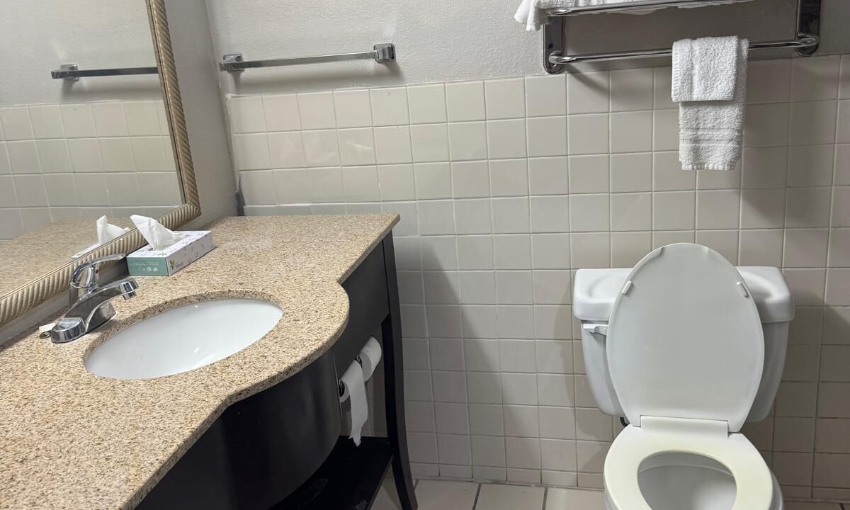 Photo of Bathroom in Baker