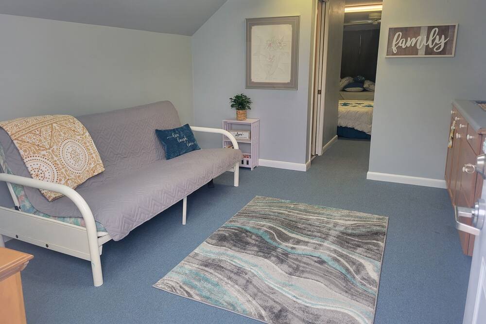 Photo of Livingroom in O Brien