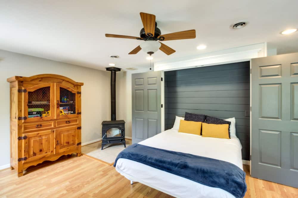 Photo of Bedroom in La Cygne