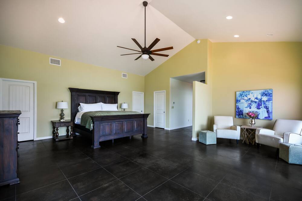Photo of Bedroom in Burnet