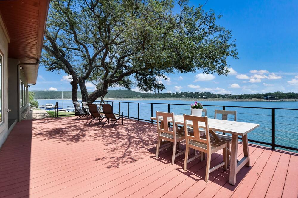 Photo of Outdoor in Burnet