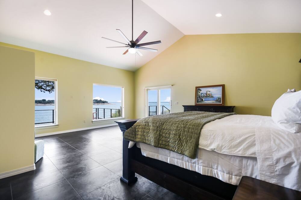 Photo of Bedroom in Burnet