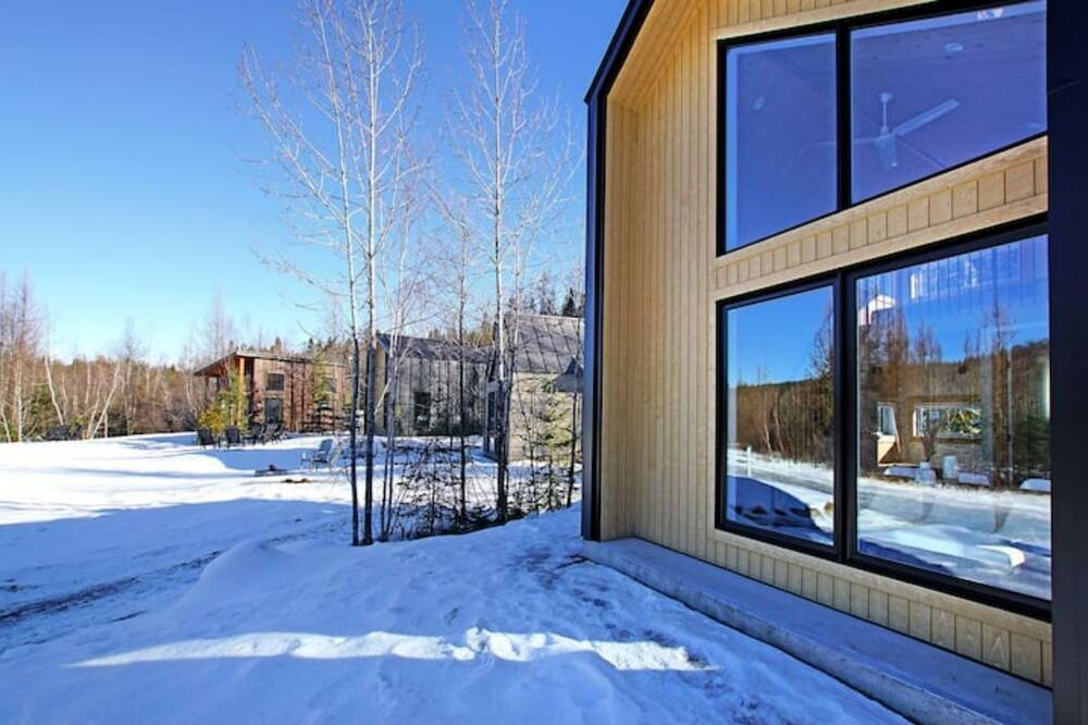 Photo of Outdoor in Sainte-Marguerite-du-Lac-Masson