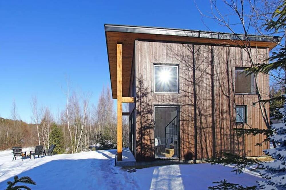 Photo of Outdoor in Sainte-Marguerite-du-Lac-Masson