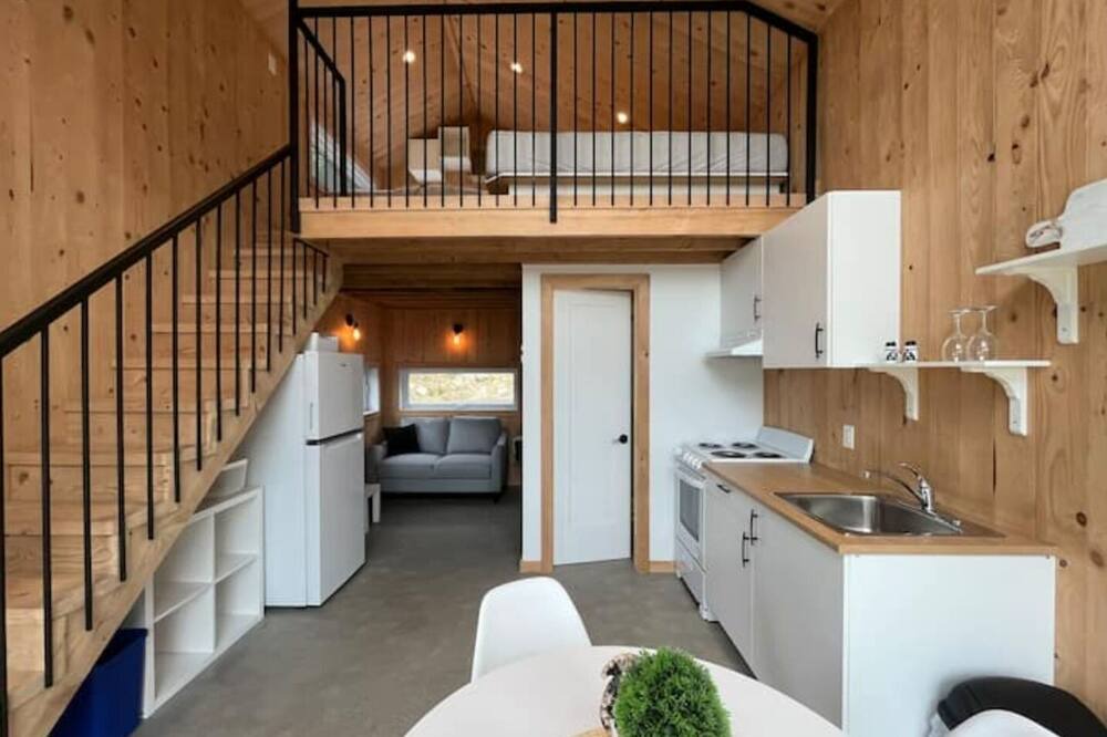 Photo of Kitchen in Sainte-Marguerite-du-Lac-Masson
