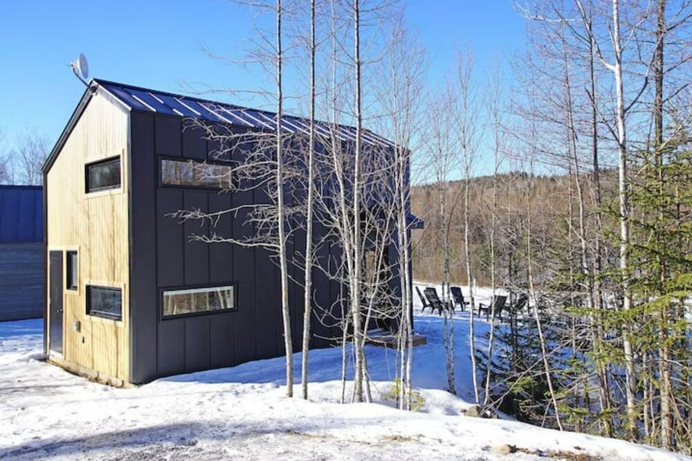 Photo of Outdoor in Sainte-Marguerite-du-Lac-Masson