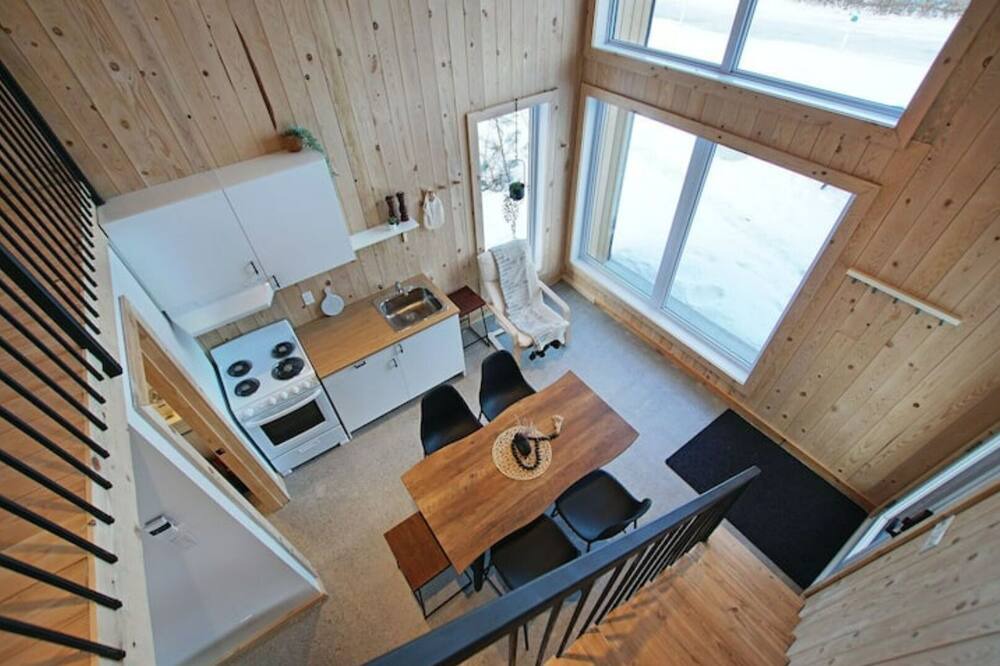 Photo of Kitchen in Sainte-Marguerite-du-Lac-Masson