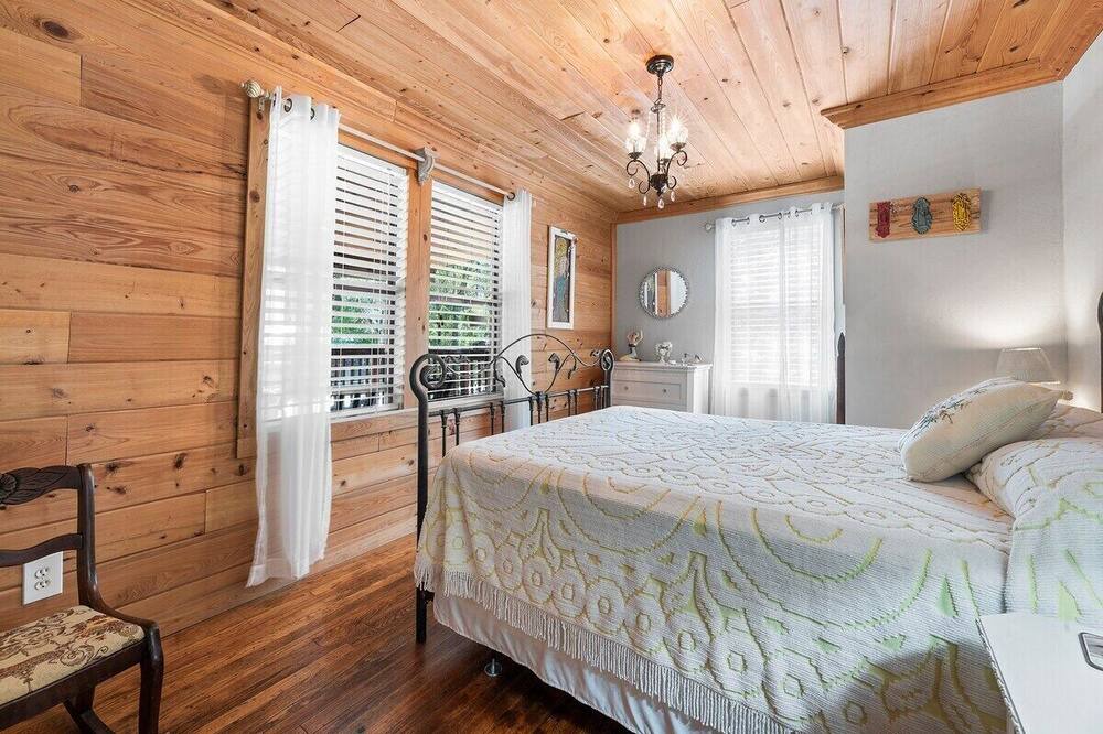 Photo of Bedroom in Old Town