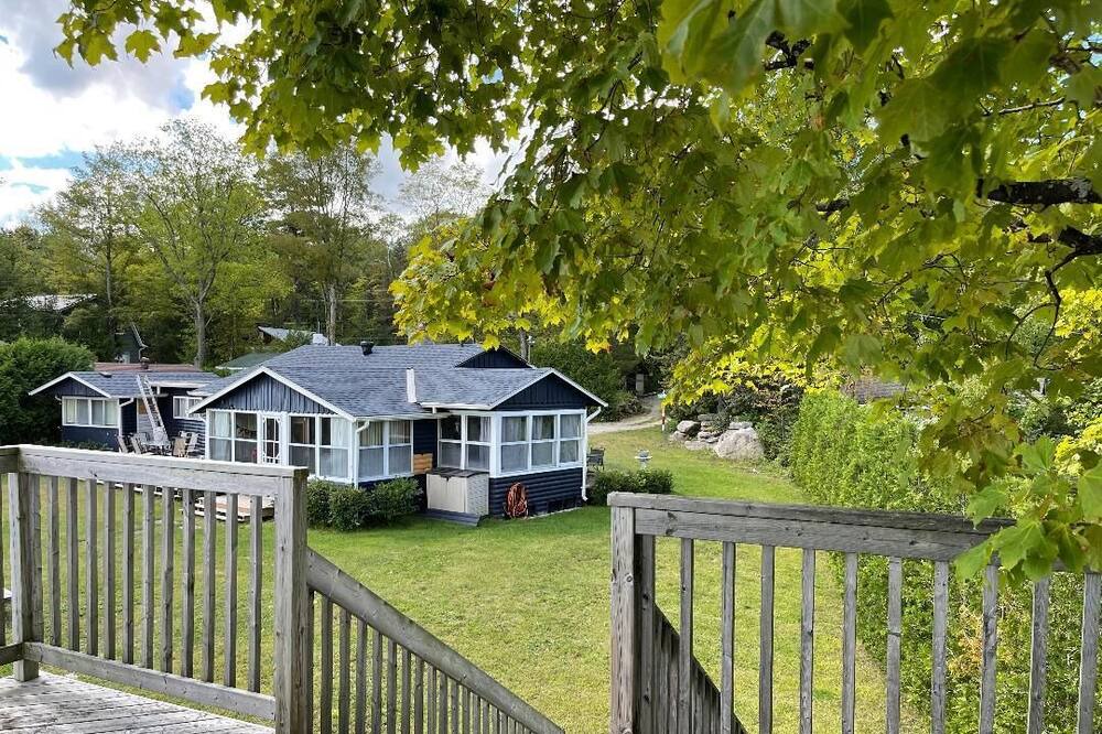 Photo of Outdoor in Tiny