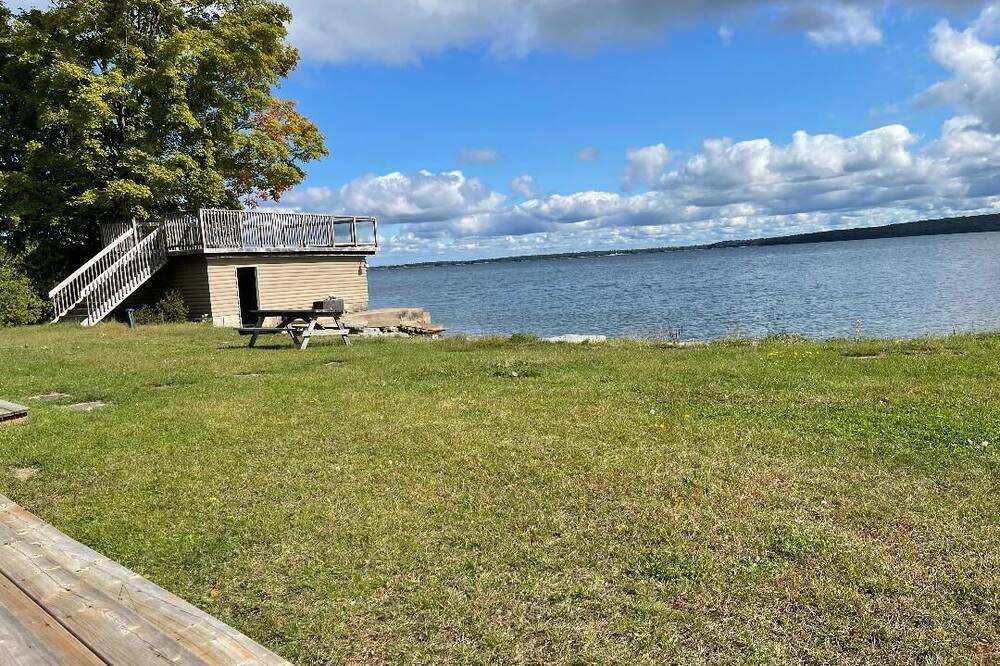 Photo of Outdoor in Tiny