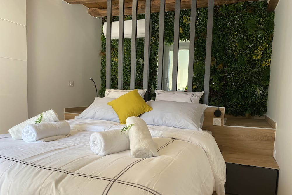 Photo of Bedroom in Checy