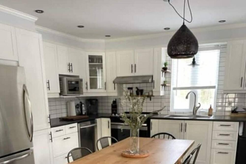 Photo of Kitchen in Chertsey