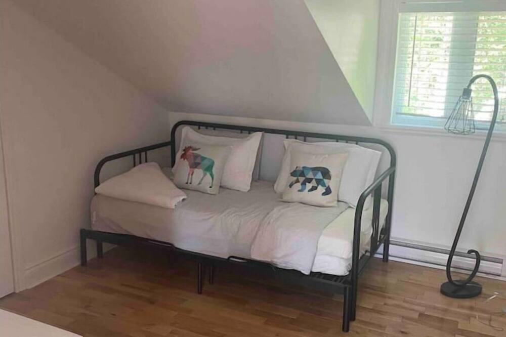 Photo of Bedroom in Chertsey