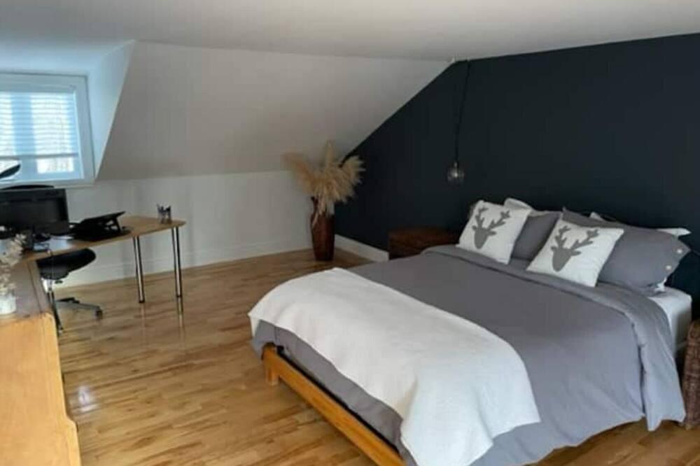 Photo of Bedroom in Chertsey