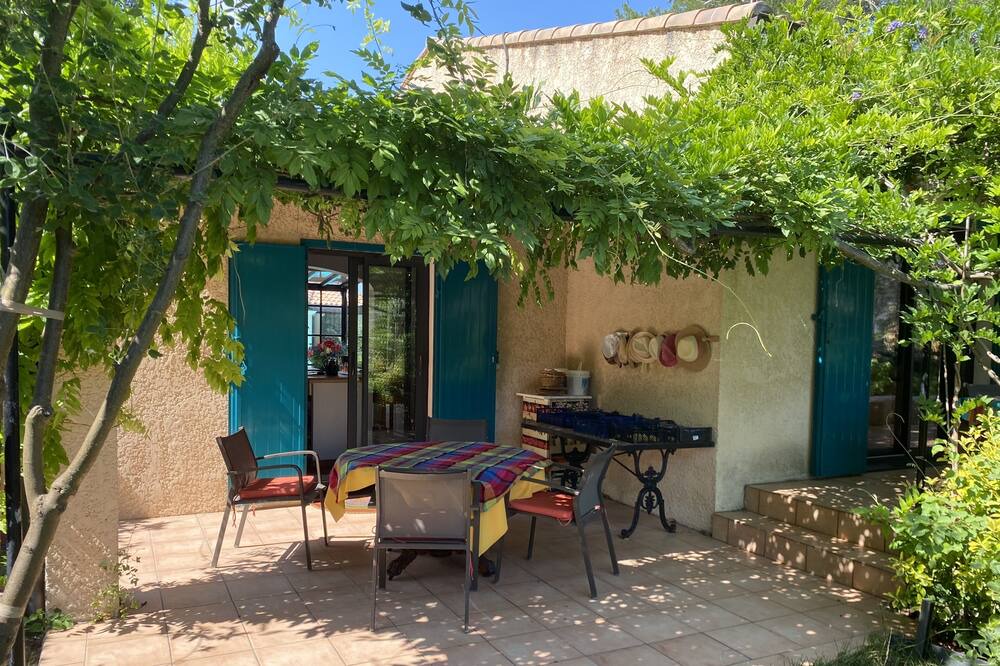 Photo of Outdoor in Peypin