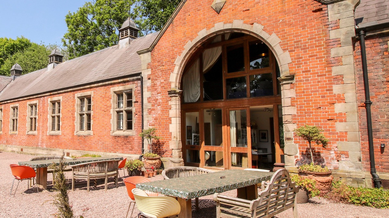 Photo of Outdoor in Amerton