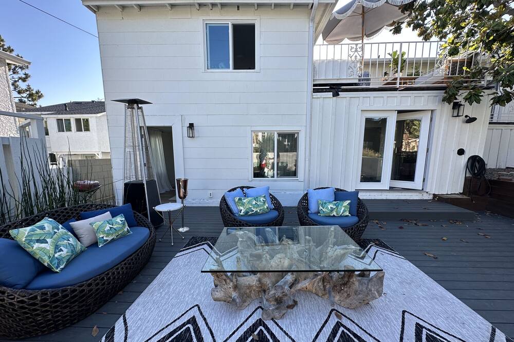 Photo of Patio Balcony in Tree Section