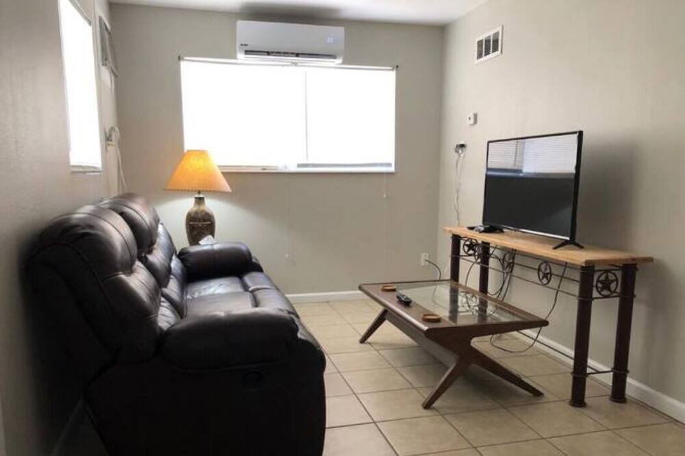 Photo of Livingroom in Odessa
