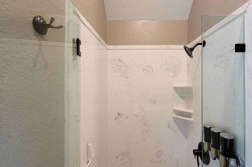 Photo of Others in Grants Pass