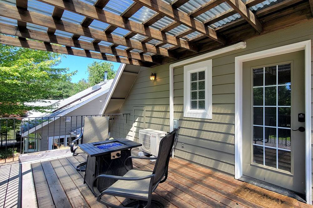 Photo of Patio Balcony in Grants Pass