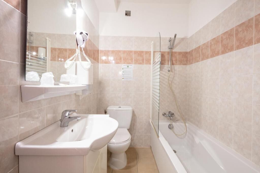 Photo of Bathroom in Saint-Cyprien