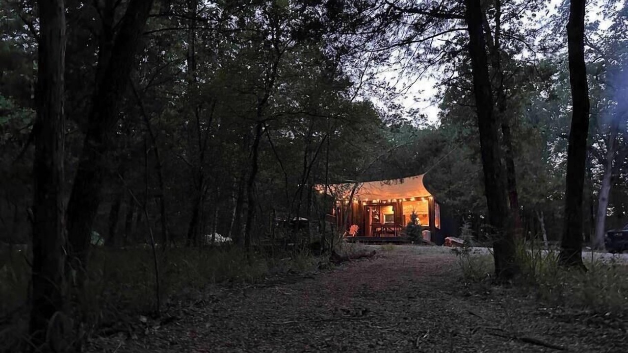 Photo of Outdoor in Log Cabin