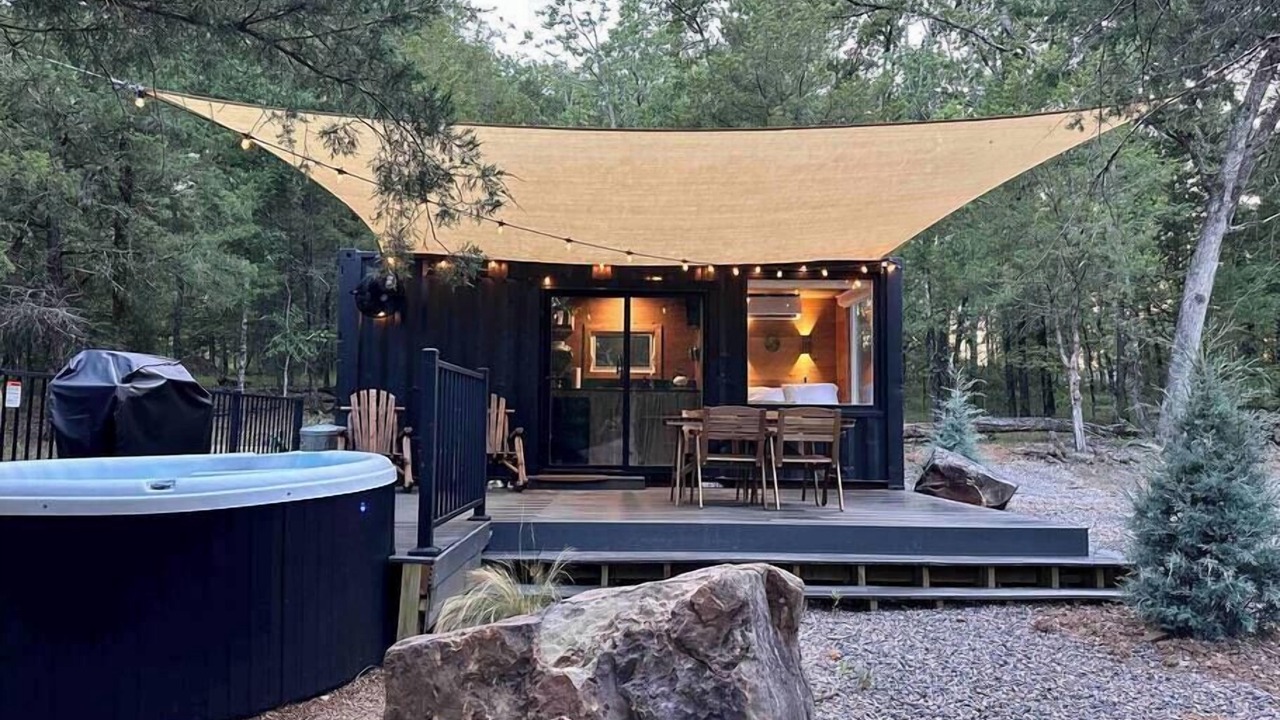 Photo of Patio Balcony in Log Cabin