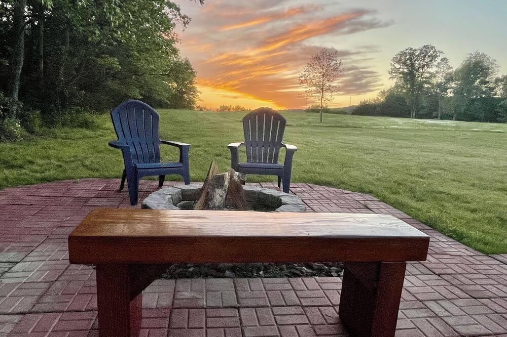Photo of Outdoor in Daisy