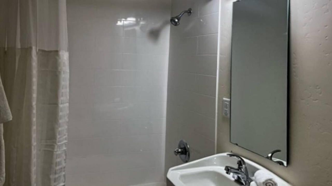 Photo of Bathroom in Pasco