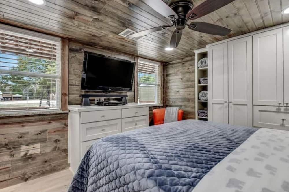 Photo of Bedroom in Gainesville