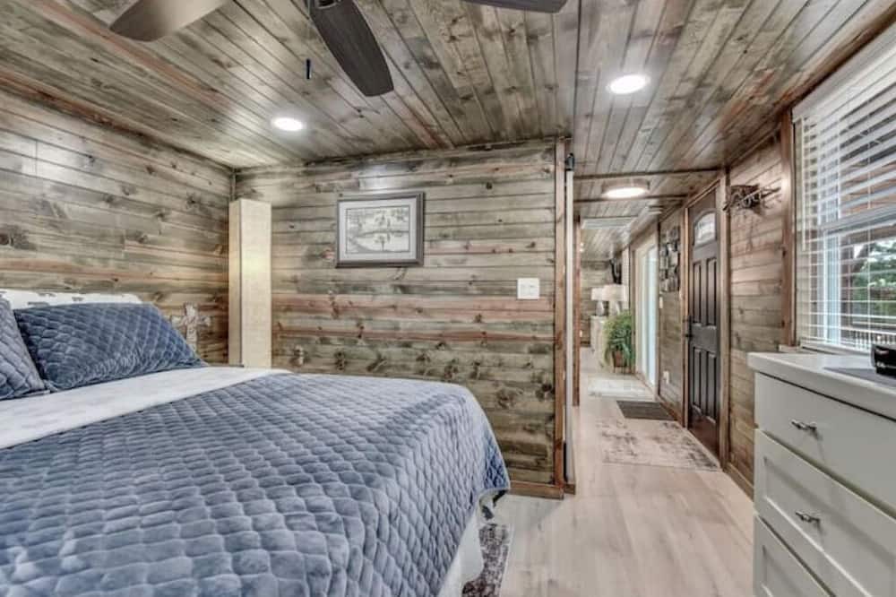 Photo of Bedroom in Gainesville