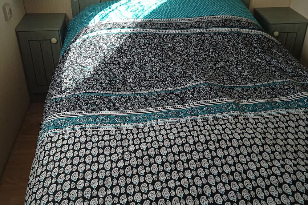 Photo of Others in Feins