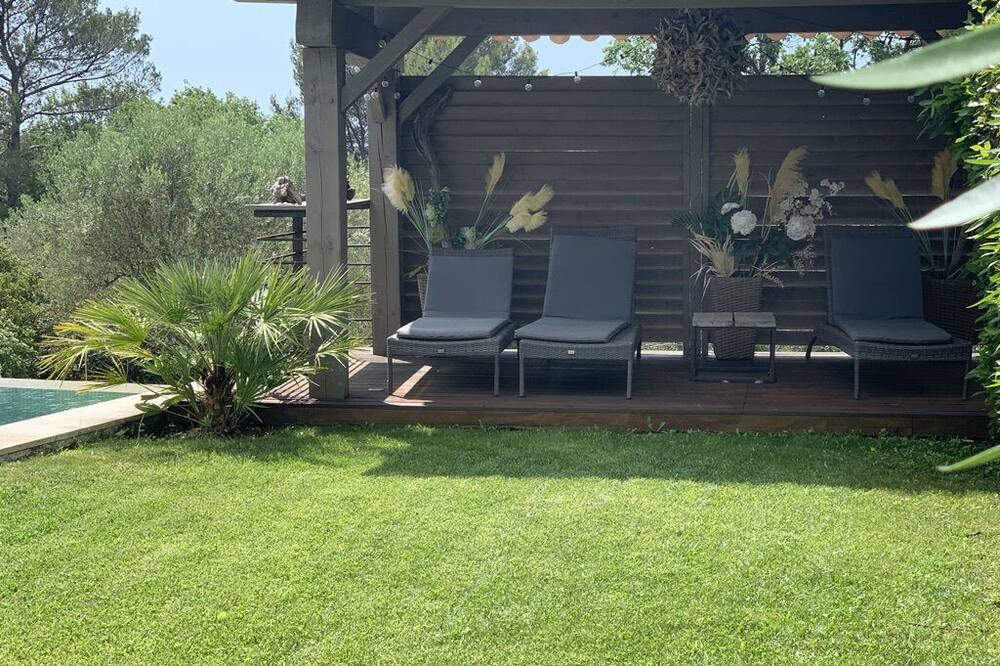 Photo of Outdoor in Saint-Jacques