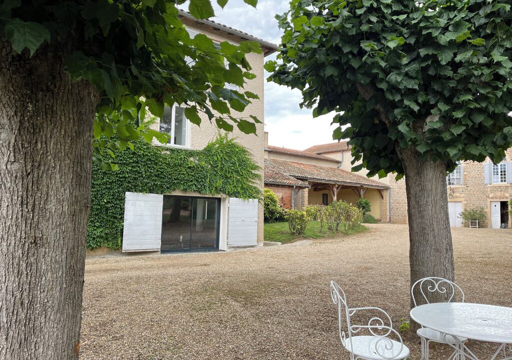 Photo of Outdoor in Saint-Etienne-la-Varenne