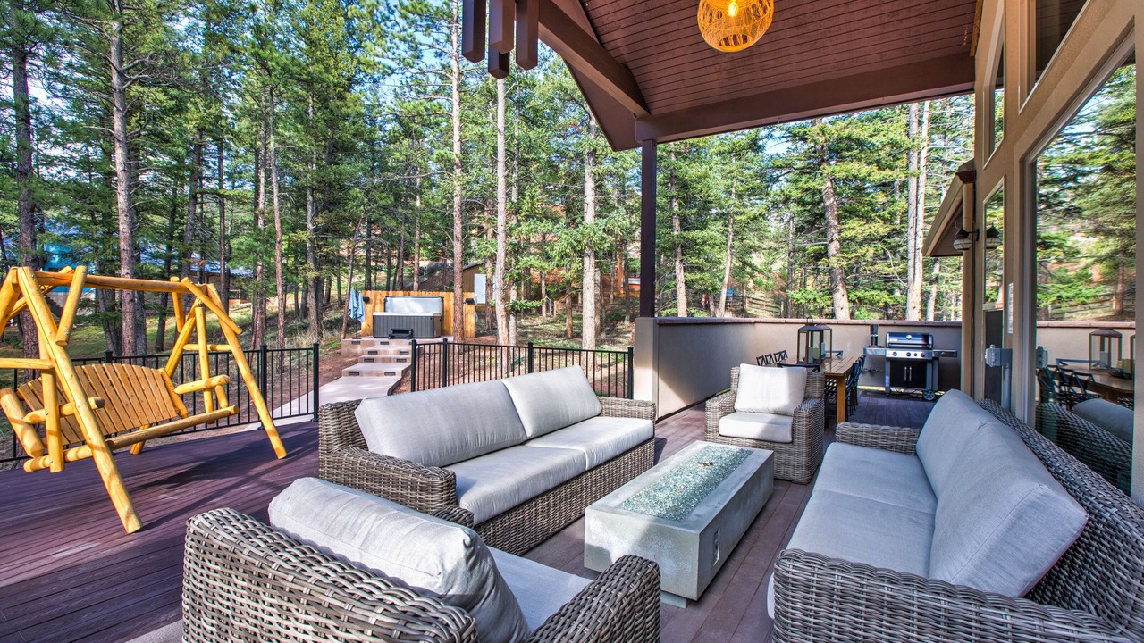Photo of Patio Balcony in Woodland Park
