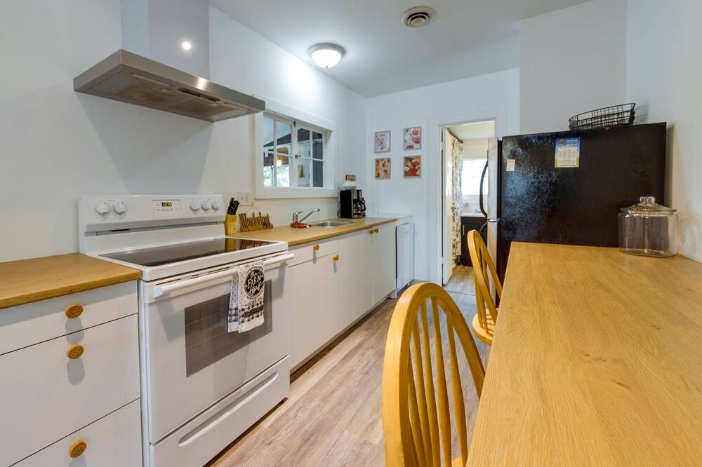 Photo of Kitchen in Hillsboro