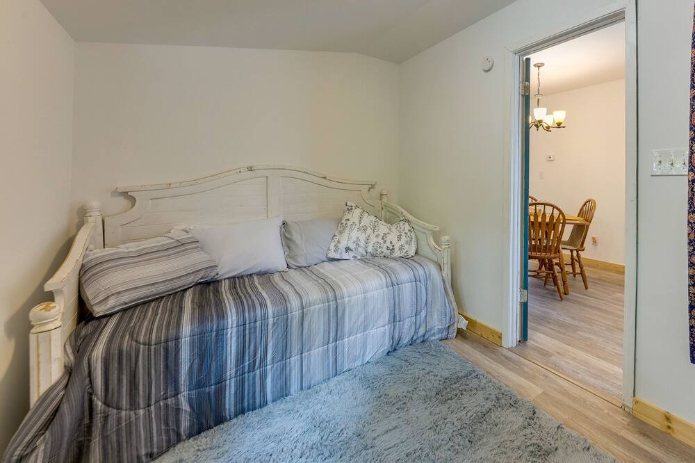Photo of Bedroom in Hillsboro