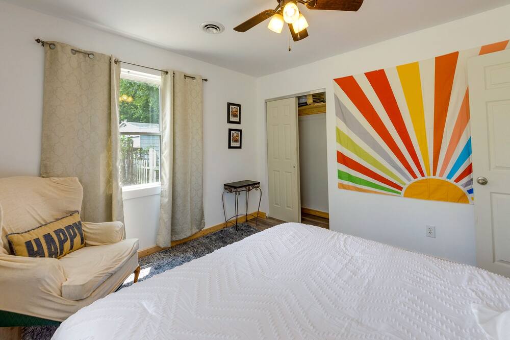 Photo of Bedroom in Hillsboro